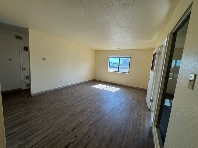 Foto del edificio - Norman Ln