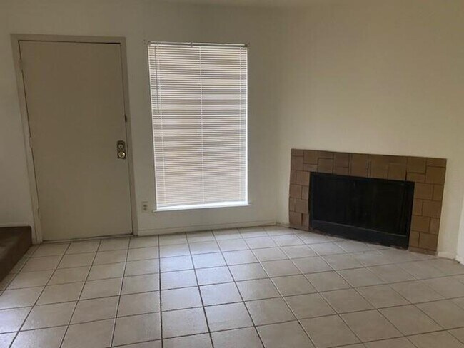 Foto del edificio - 2 Bed 2.5 Bath