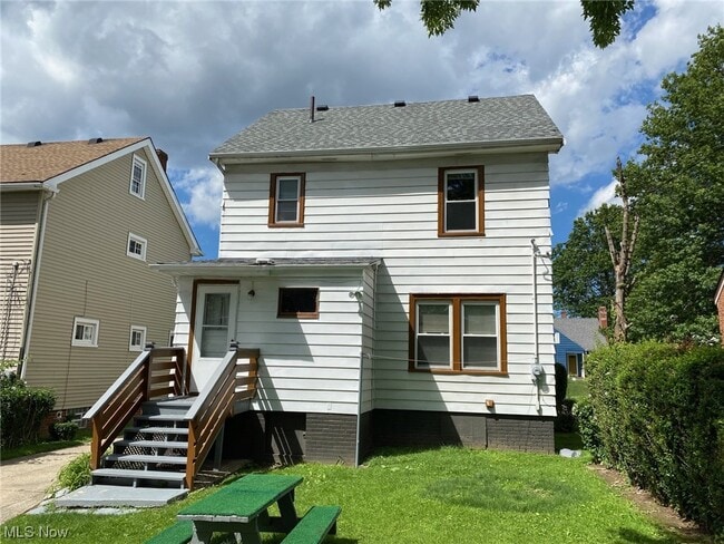 Building Photo - 9702 Park Heights Ave