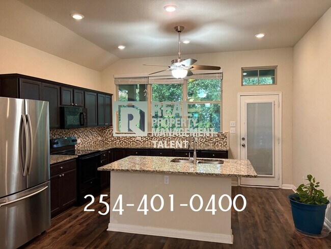 Foto del edificio - Coming Very Soon!! 3-Bedroom, 2-bathroom h...