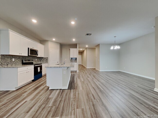 Foto del edificio - 14343 Gunsight Pass