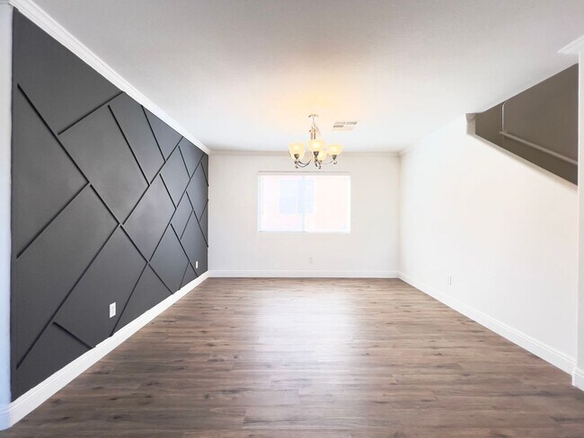 Foto del edificio - 11015 Calder Ave