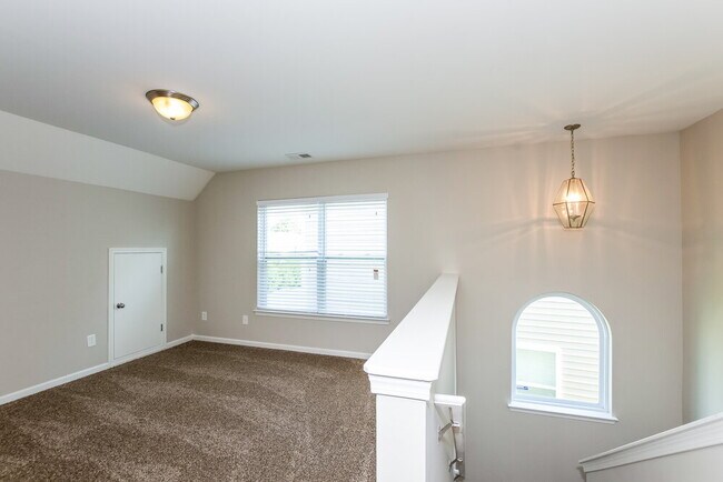 Building Photo - 812 Old Forester Ln