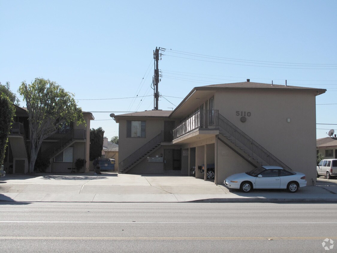 Building Photo - 5106-5110 W El Segundo Blvd