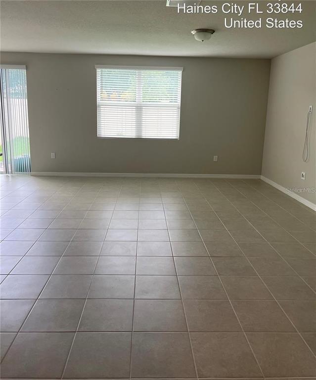 Foto del edificio - 3072 Cassidy Ln
