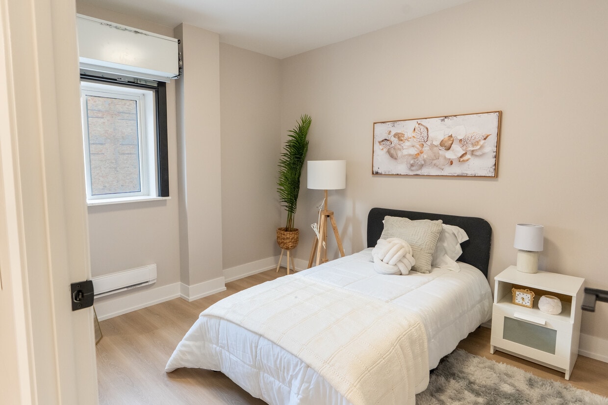 Primary Photo - 376 Lofts - Modern Living in the Heart of ...