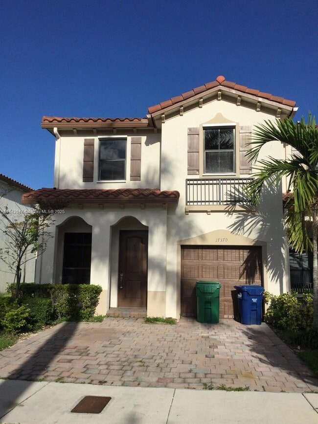 Building Photo - 17370 SW 153rd Ave