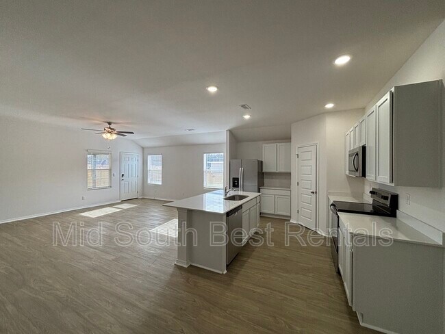 Foto del edificio - 6428 Newark Dr