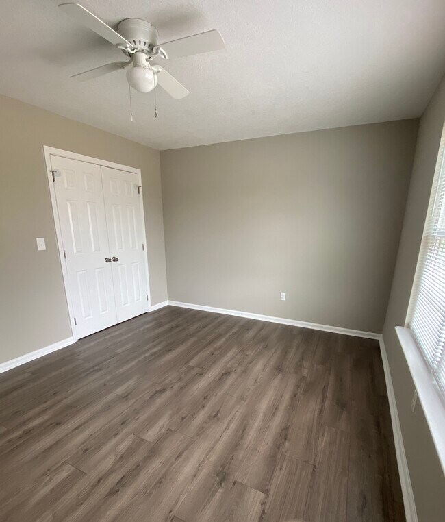 Foto del edificio - 1303 Tifton Eldorado Rd