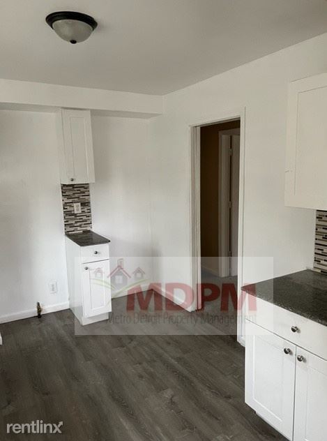 Foto del edificio - 3 br, 1 bath House - 15301 Stout St