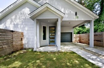 Building Photo - 1114 Linden St