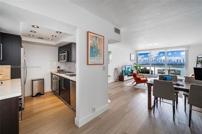 Foto del edificio - 1000 Meridian Ave