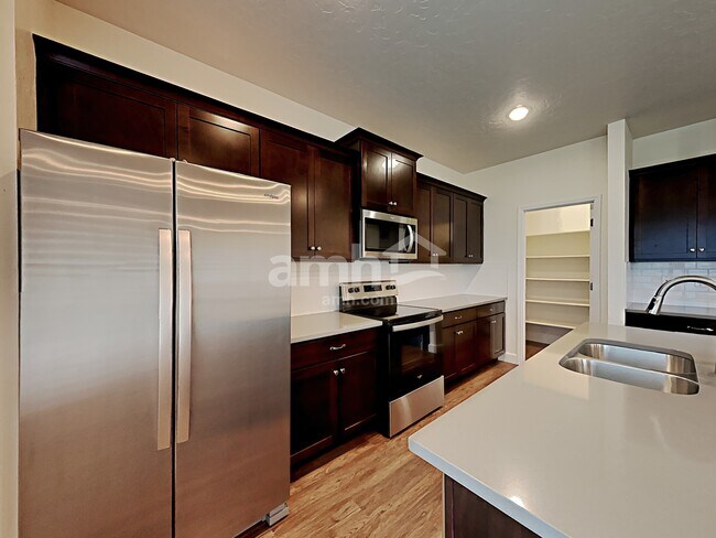 Foto del edificio - 9460 W Hiden Stream St