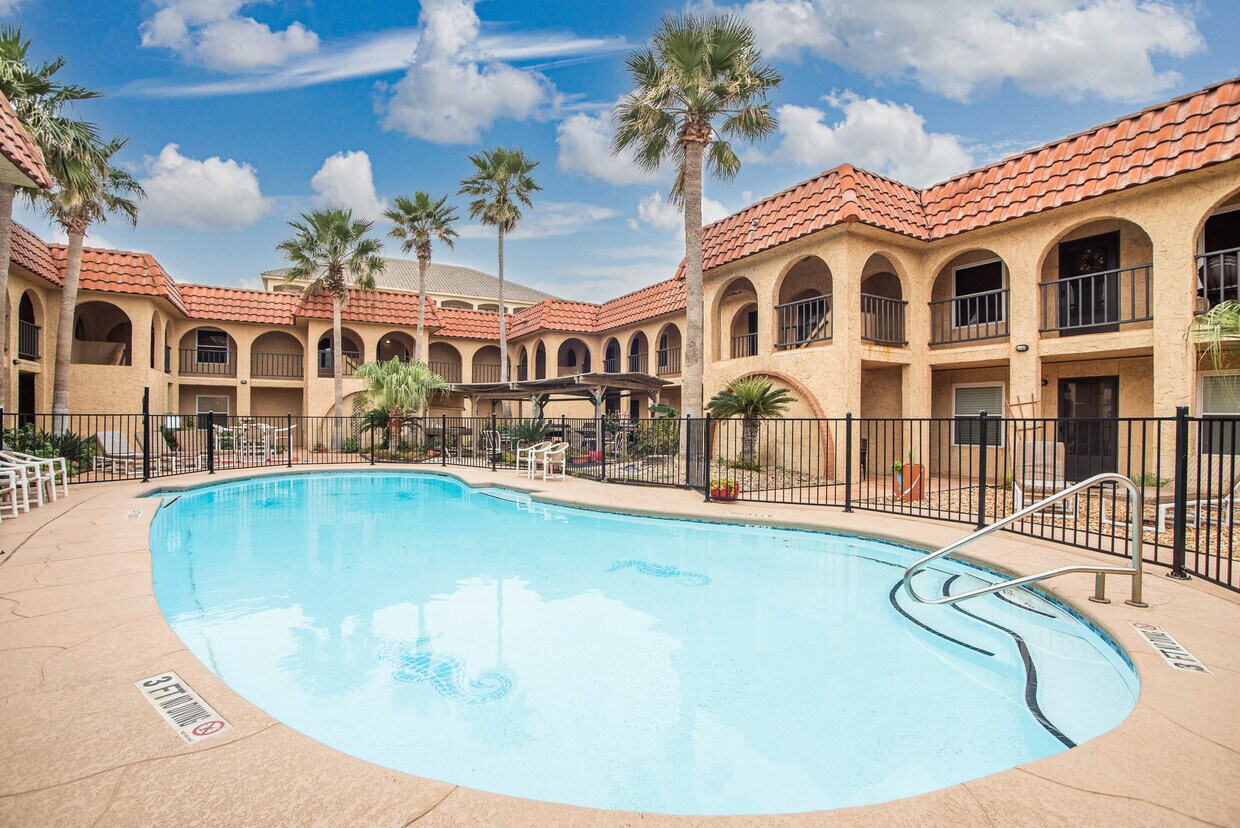 Primary Photo - 14921 Windward Dr
