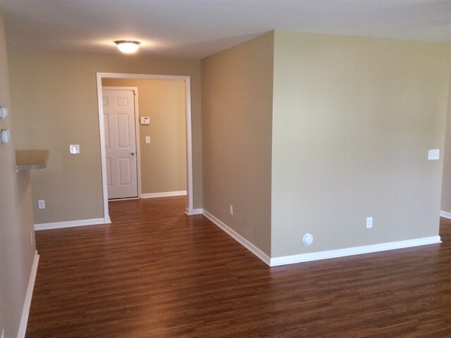 Foto del edificio - 836 Willow Bay Dr