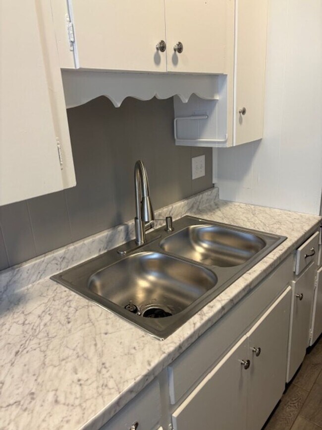 Foto del edificio - 428 Sierra Madre Dr