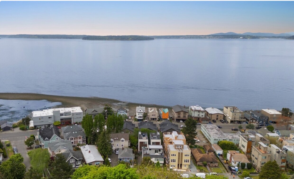 Foto principal - 4135 Chilberg Ave SW