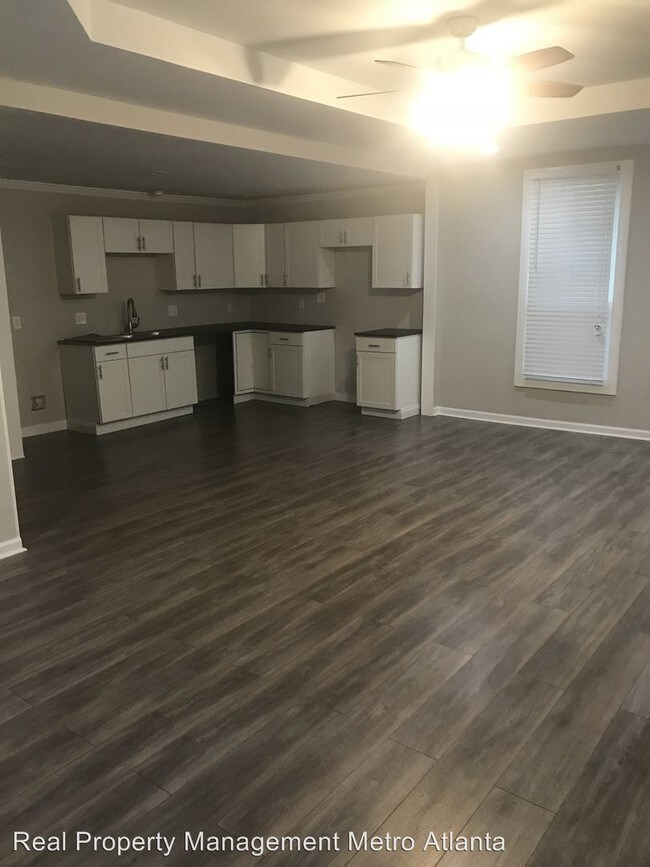 Building Photo - 4 br, 3 bath House - 1117 Garibaldi St.