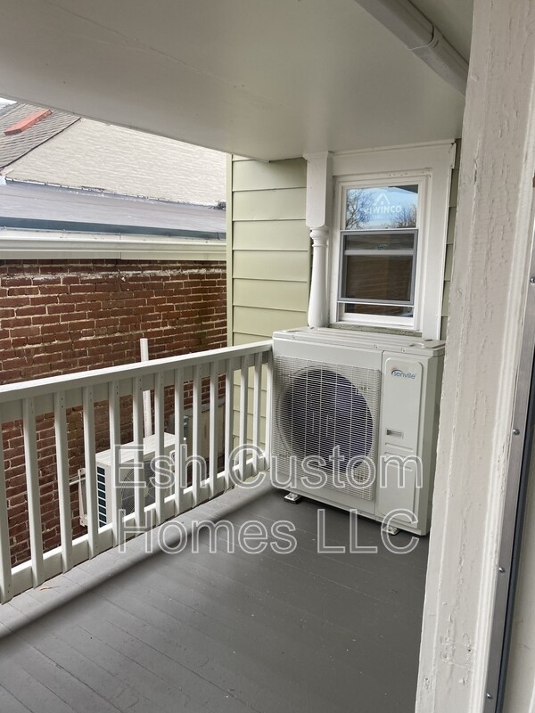 Foto del edificio - 741 Manor St