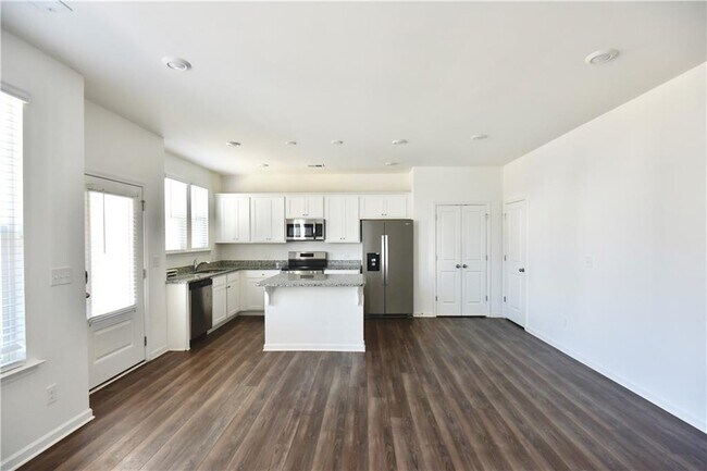 Foto del edificio - 224 Banner Rd