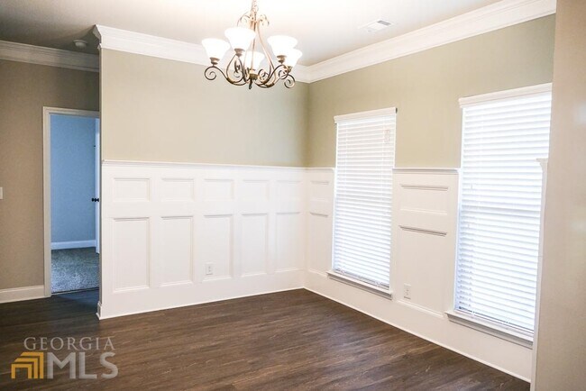 Building Photo - 133 Summer Station Dr