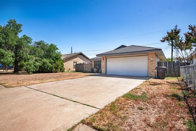 Foto del edificio - 1108 Peach Tree Cove