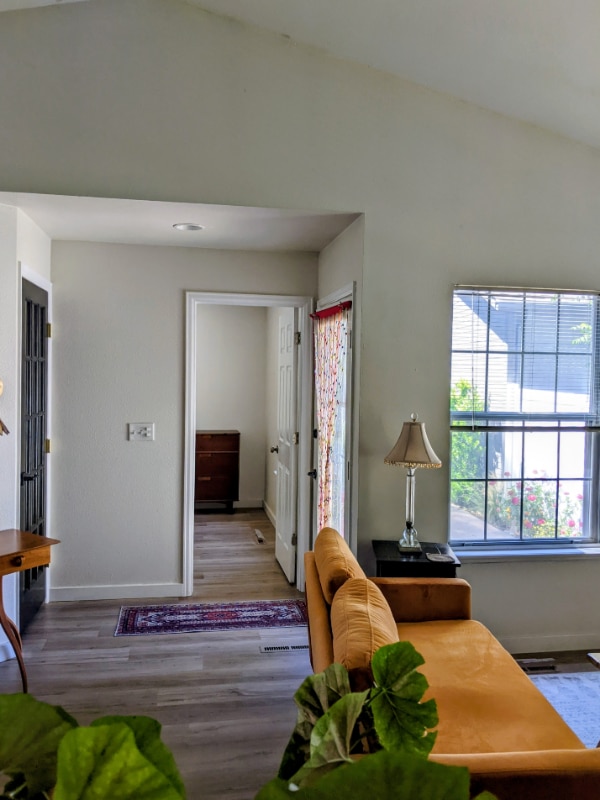 Building Photo - 2060 Stoney Hill Ct