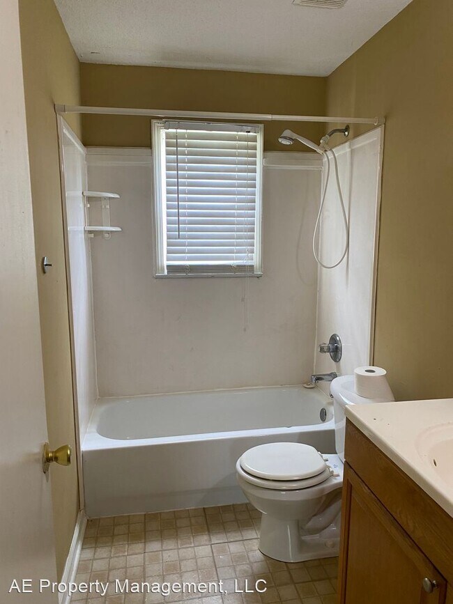 Foto del edificio - 3 br, 1 bath House - 4769 Saratoga