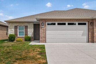 Building Photo - 3189 W Reese