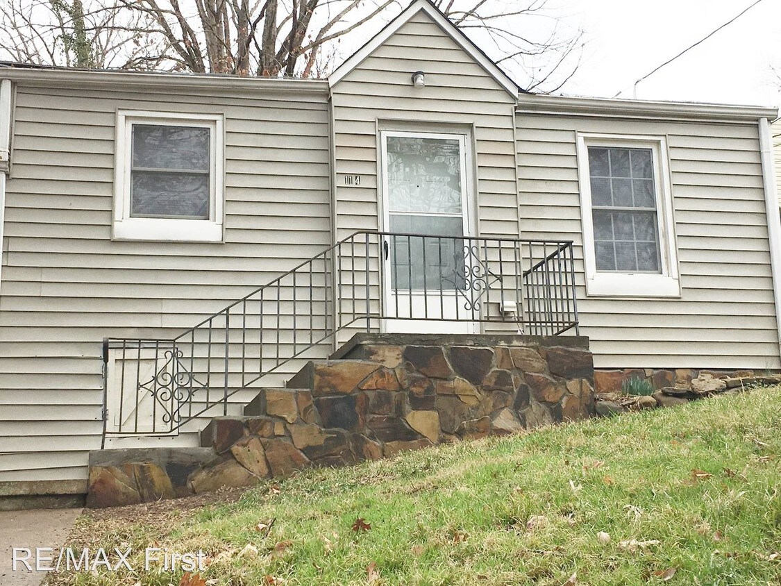 114 Marion St, Maryville, TN 37804 Condo for Rent in Maryville, TN