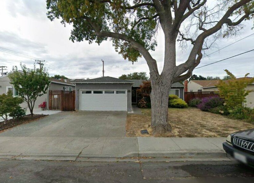 Foto principal - 3493 Flora Vista Ave