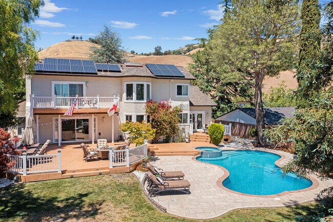 Back yard - 10137 Miguelito Rd