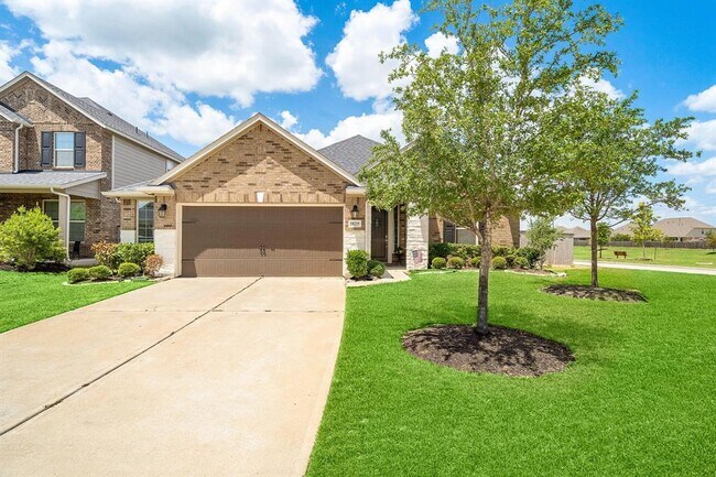 Building Photo - 18219 Hayden Lakes Dr