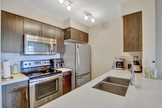 Building Photo - 5500 Mitchinson Way