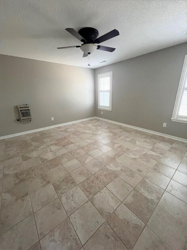 Foto del edificio - 11485 Sycamore Farms Rd