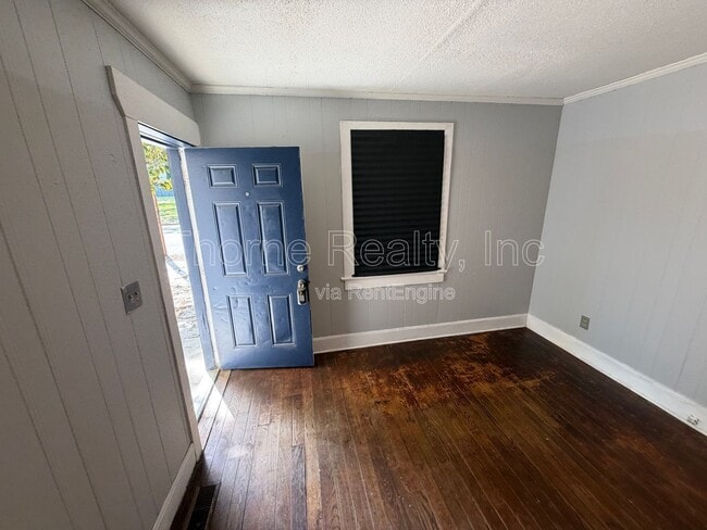 Foto del edificio - 905 Pender St