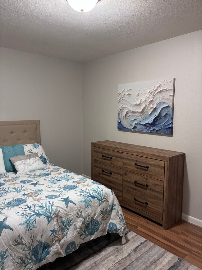 Foto del edificio - 1026 N Jefferson St