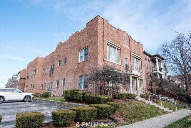 Building Photo - 522 Fletcher Ave