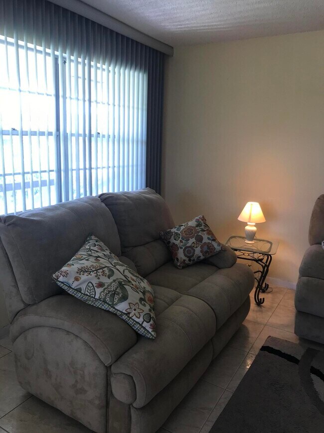 Foto del edificio - 184 Cambridge H