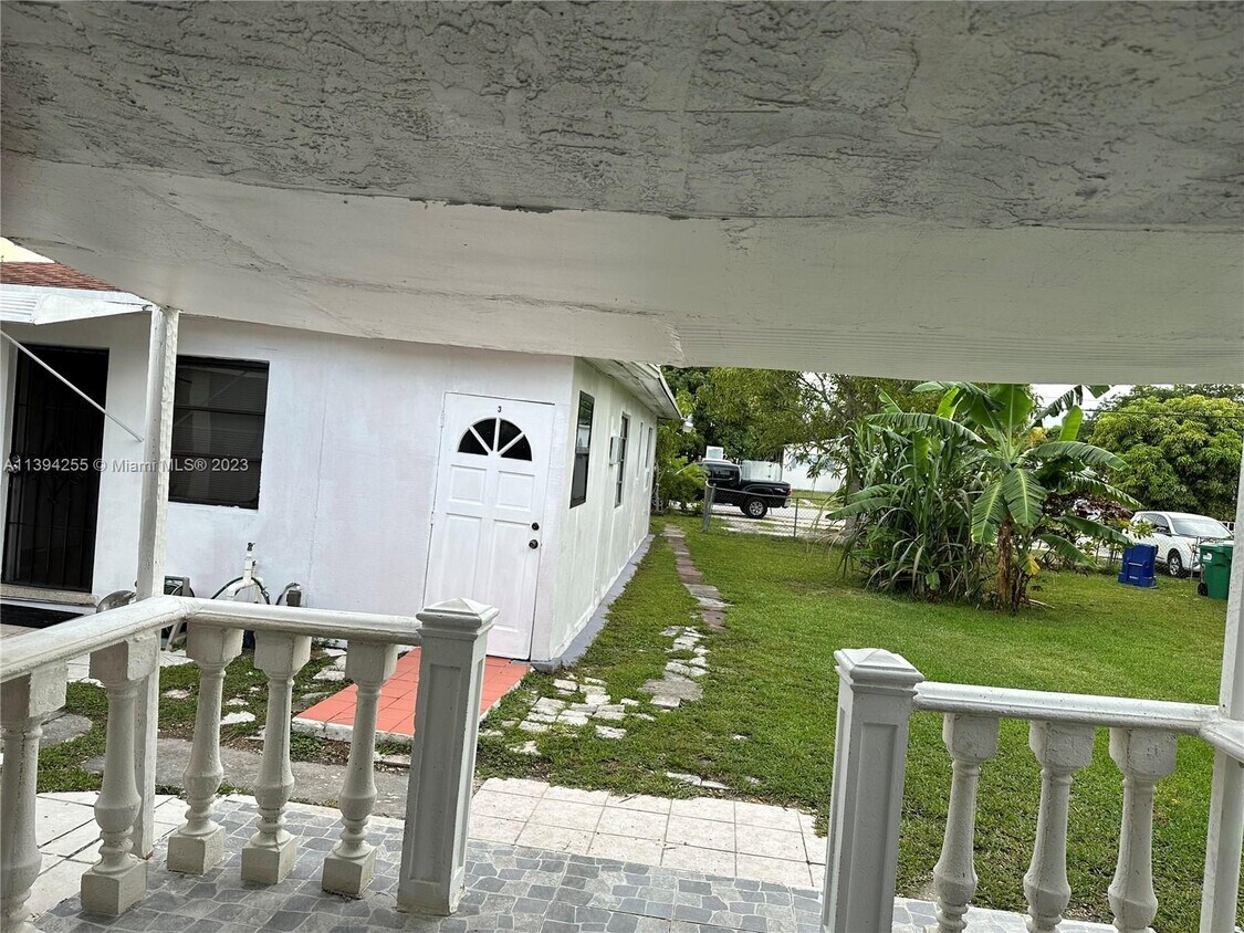 32 NE 185th Terrace Unit 1, Miami, FL 33179 Apartment for Rent in