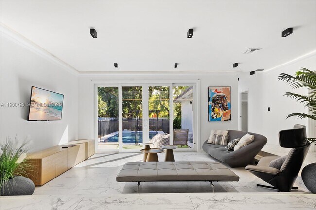 Foto del edificio - 270 NW 50th St