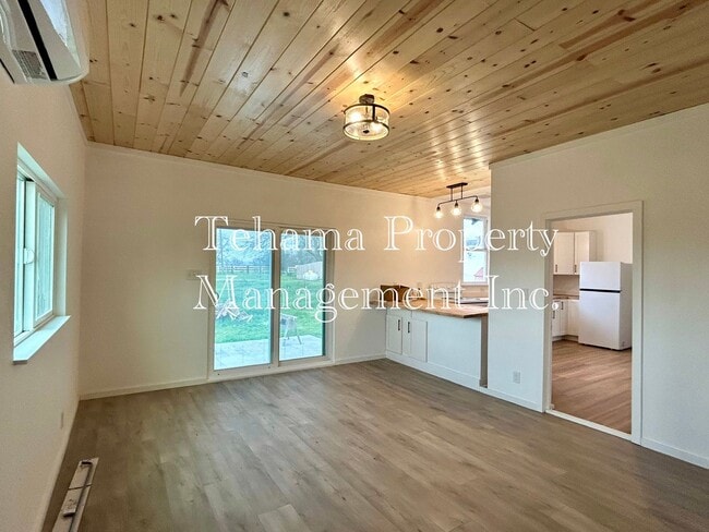 Building Photo - Charming 3 bedroom 1 bath home in Los Molinos, CA