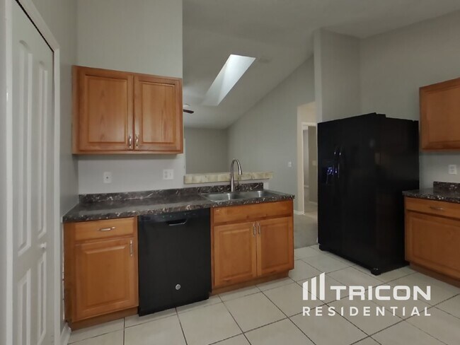 Foto del edificio - 3433 Bristol Bridge Rd