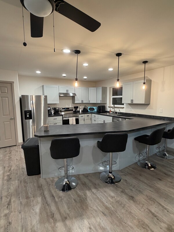 Foto del edificio - 185 Truman Dr