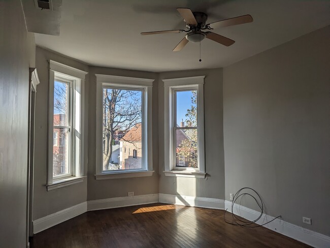 Living room - 3627 S Seeley Ave