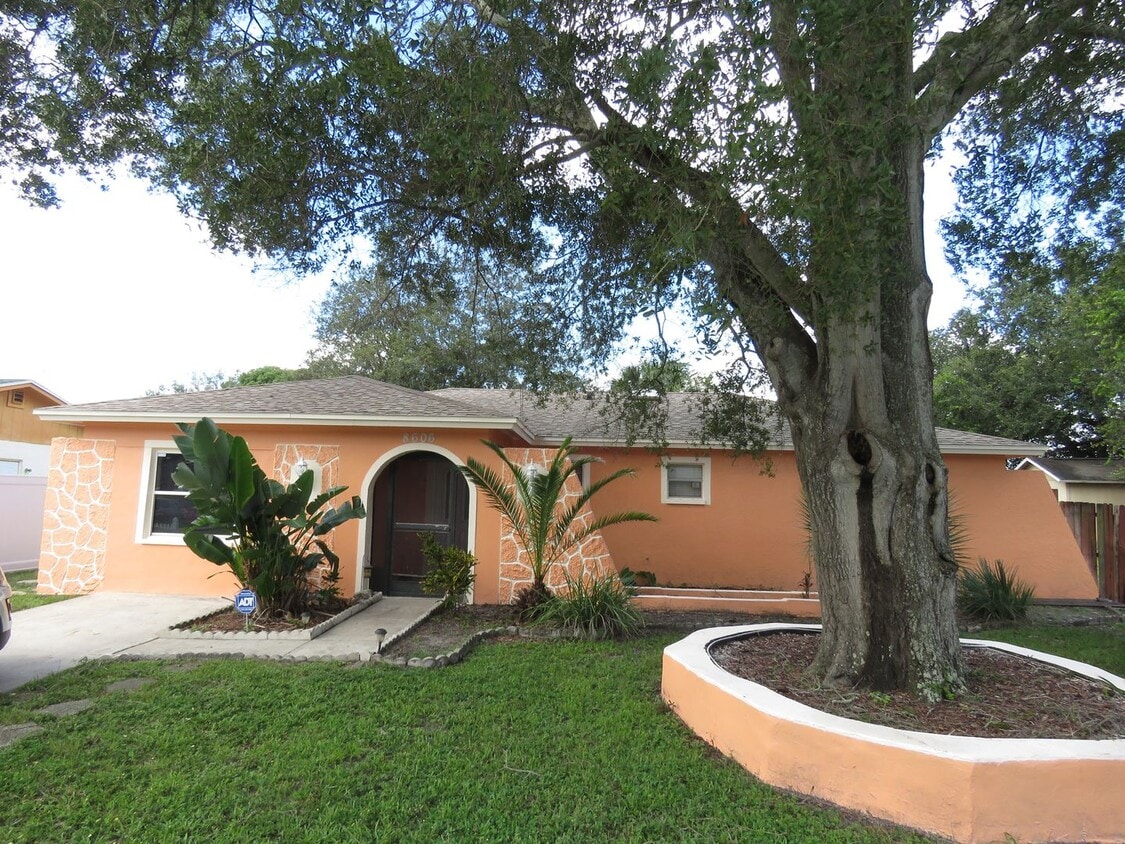 For Rent 4 Bd/ 3Ba Home - For Rent 4 Bd/ 3Ba Home