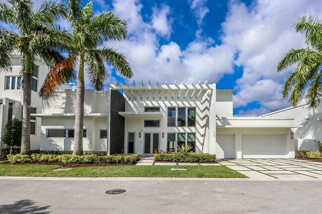 Foto del edificio - 3402 NW 83rd St