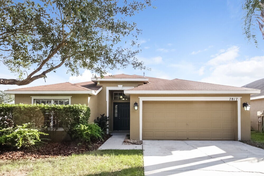Foto principal - 7817 Monarch Garden Cir