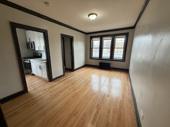 Foto del edificio - 2107 Grove Ave