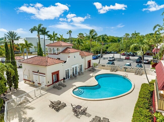 Foto del edificio - 8650 SW 67th Ave